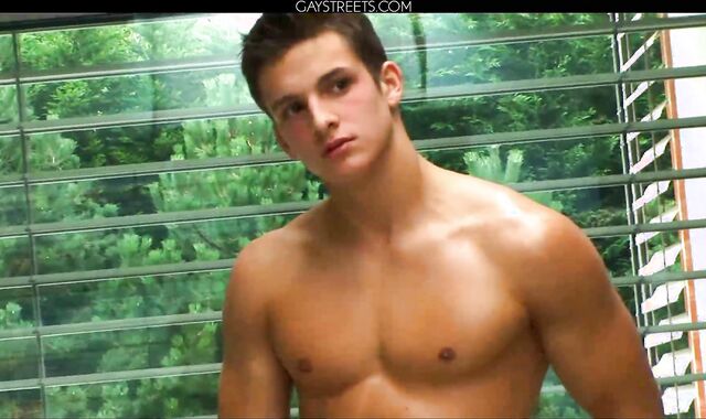 John Wahlberg Photosession Video