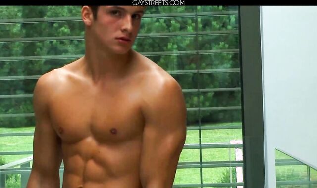 John Wahlberg Photosession Video