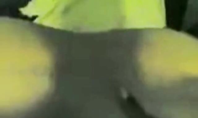 Indonesian Bareback: Smoking Top Fucks Younger Bottom