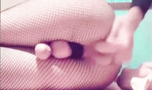 Amateur Crossdressers' Anal Orgasm Webcam Session