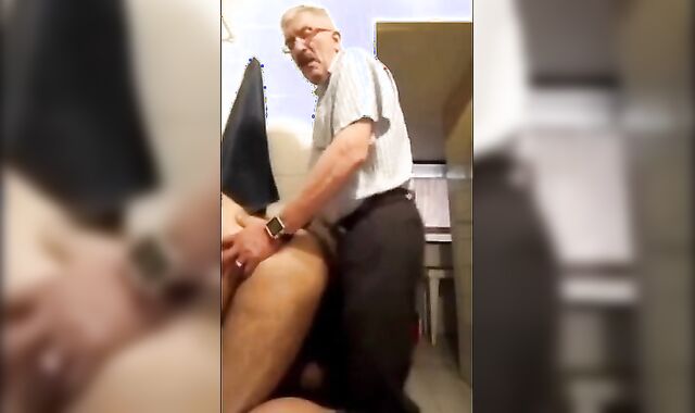 Old Daddy Barebacks Young Lad in Locker Room