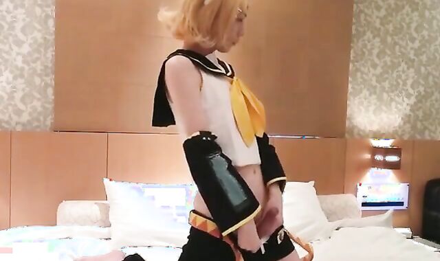 Cosplaying Asian Crossdresser Masturbates