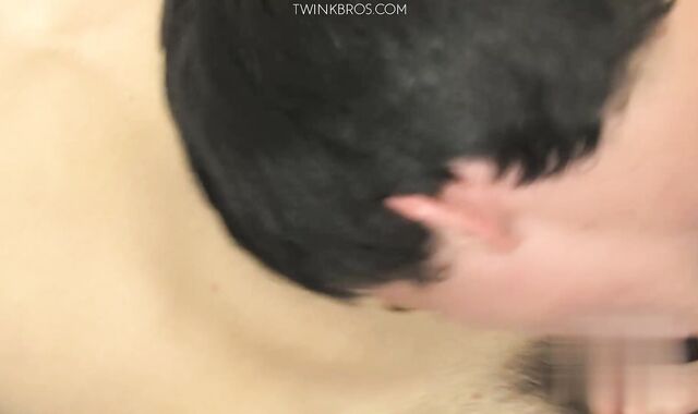 Nathan Pleasures Noah