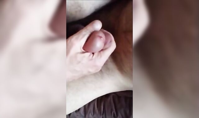 Big-Cock Frot and Cum with Amateur Hunk