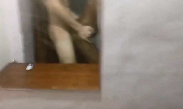 Big-Cocked Chinese Fucks Skinny Sri Lankan