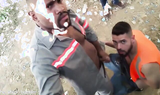 Interracial Fucking in Public Park