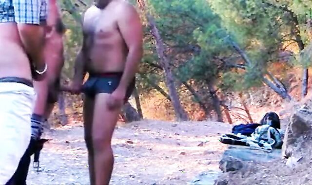 Bareback Orgy Outdoors