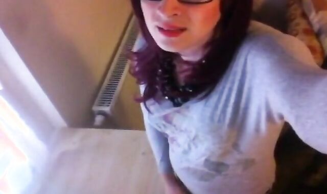 Quick Cum Eating Amateur Crossdresser Session