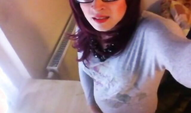 Quick Cum Eating Amateur Crossdresser Session