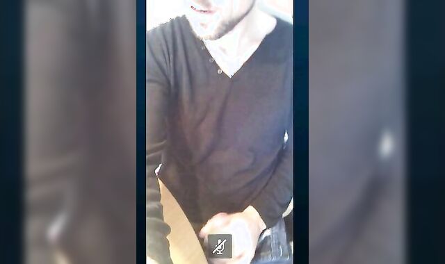 Big-Cock Daddy Shows Off on Cam