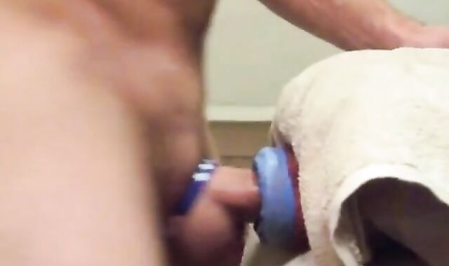 Hunk Humps Pillow to Hands-Free Orgasm