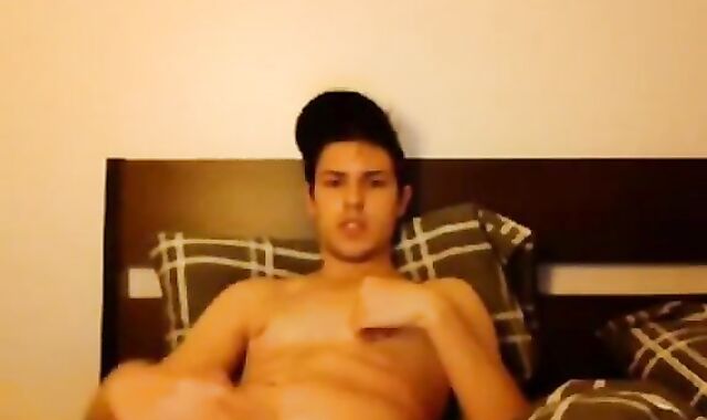 Twink's Amateur Striptease and Webcam Jerk Off Session