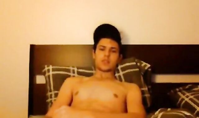 Twink's Amateur Striptease and Webcam Jerk Off Session
