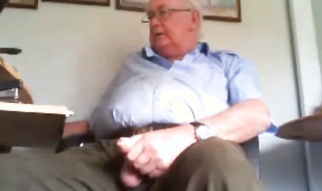 Mature Webcam Masturbation