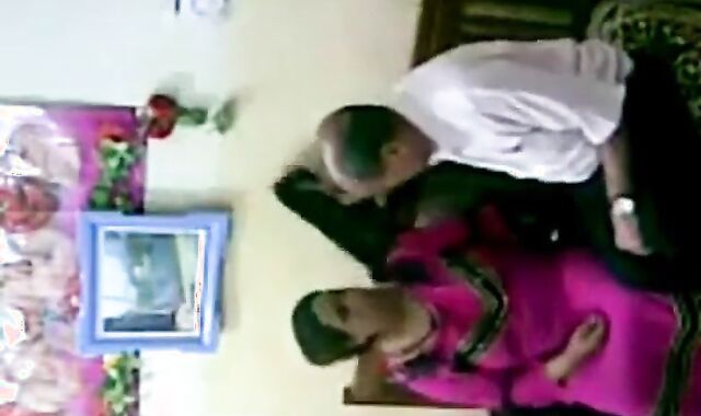 Amateur Iraqi Doctor's Secret