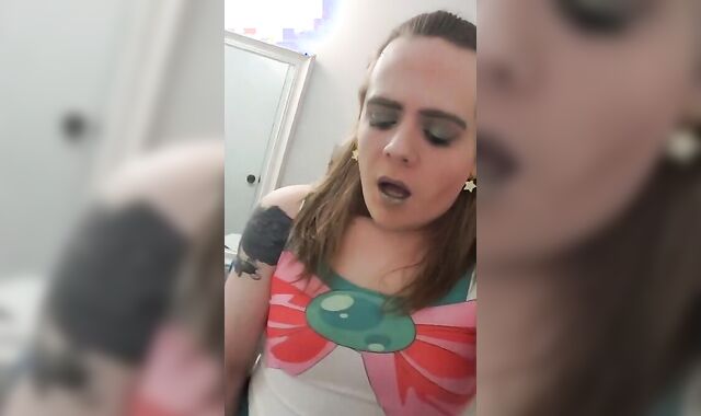 Crossdresser Twink's Full Introduction 3