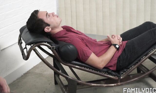 Family Manmeat:spycam The Art of Lovin’ the Aged Dude