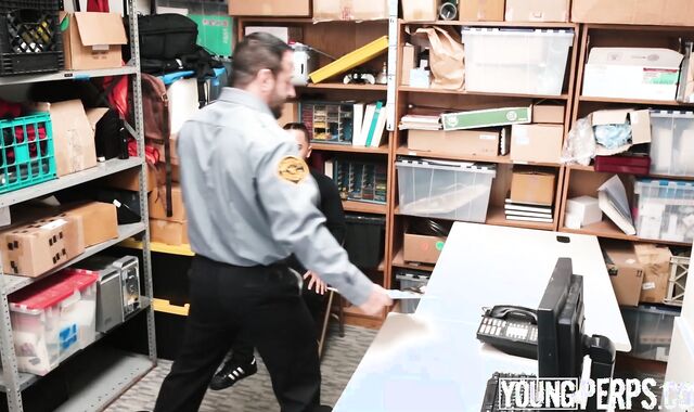 Youthfull Perps:voyeur Undetected Dreams at the Checkout Counter