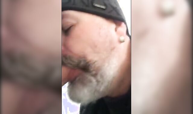 Amateur Hunk Blown by Russian Guy