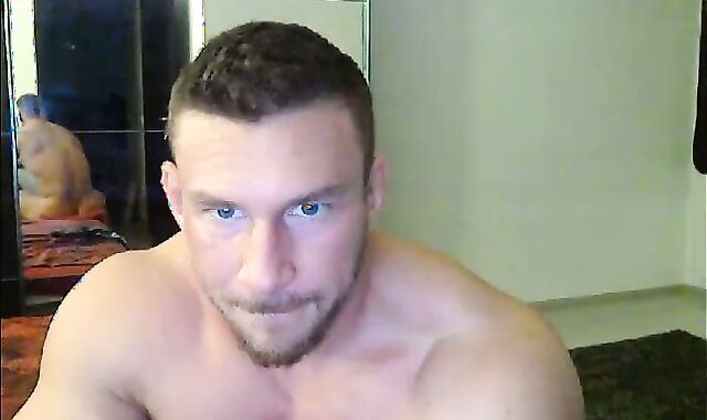 Milky Muscle guy With good trunk Flashes Off