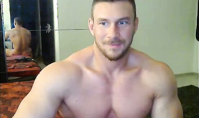 Milky Muscle guy With good trunk Flashes Off