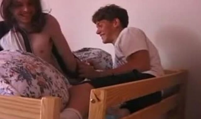 twunks Whit ginormous shlong And Pillowfight Day Fapping absorbing And Money-shots