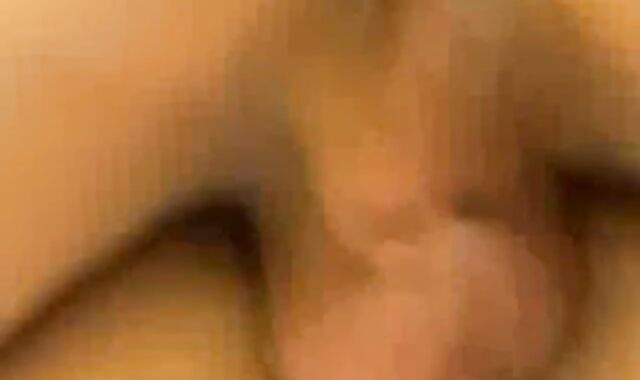 Tw-nks On The Air Matress