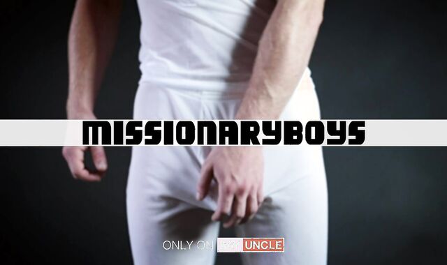 Missionary Men:voyeur Ivy Leans to Oak's Readiness
