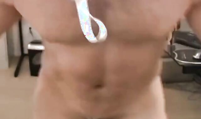 Muscular Hunk Jeff Self-Facials On Cam