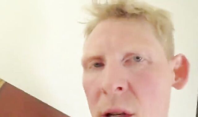 Highly Milky man bonks Bearded boy