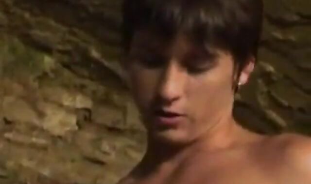 Cellar Tw-nks pummel