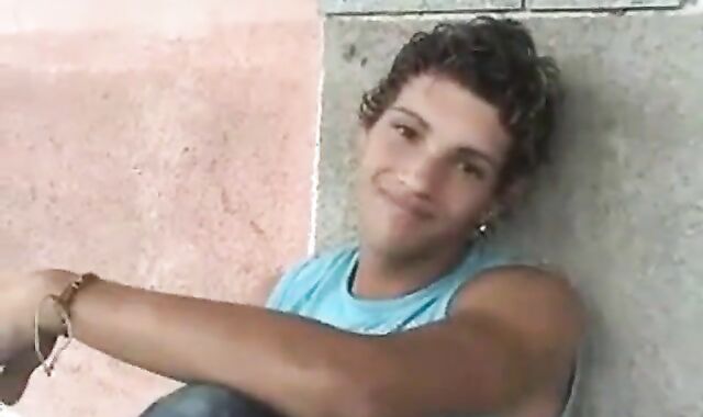 Latin Twink Strokes for Cash