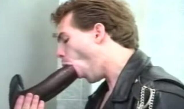 MILKY teenie devouring A meaty darksome AFRICAN MON spycam.spycam.voyeur.