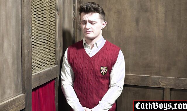 OMG! See what happens in confession booth!