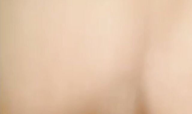 Bareback Amateur Video of a Lebanese Gay Couple in a Hotel