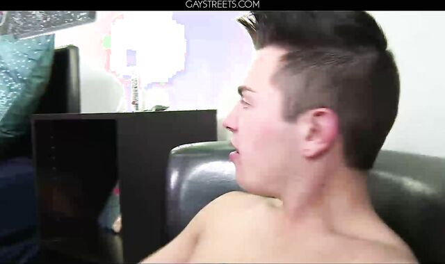 Josh Obrian Tops Sam Northman