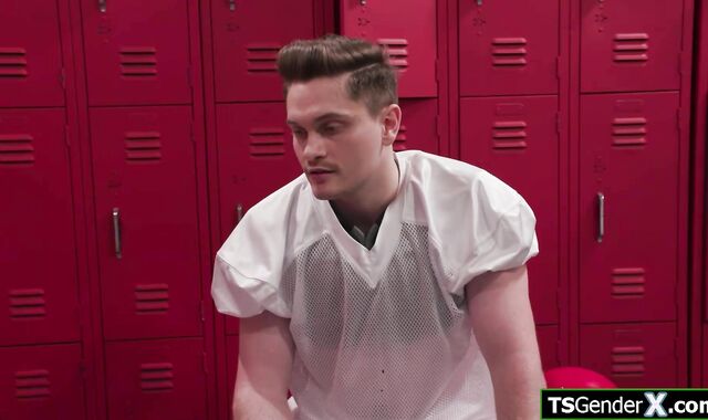 Cheerleader got a shemale spirit stick