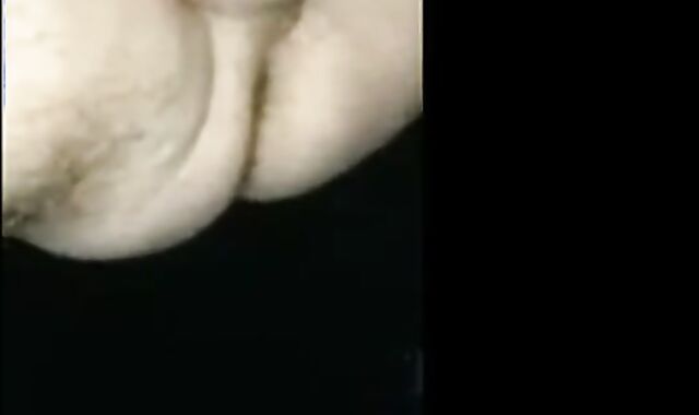 Bareback Sex Outdoors with Amateurs 3