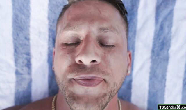 Tranny lifeguard facefucks hotel guest