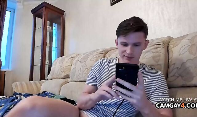 youthfull Light-haired man Jacking In Live