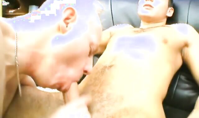 Shaven elderly fag luvs to rail meaty rock-hard ramrods