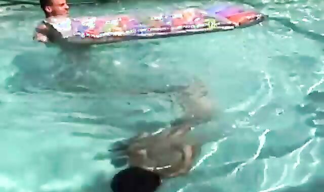 A day at the pool leads to xxx fag hump