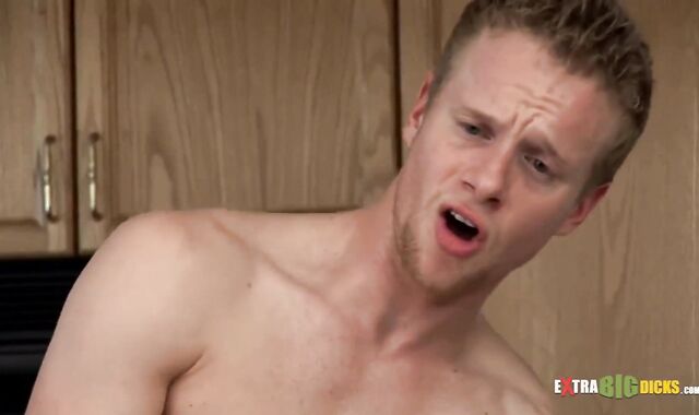 Noisy ash-blonde Solo Have fun