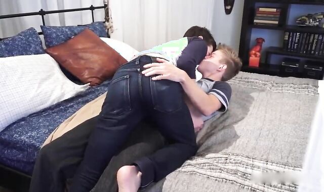 Presenting Noah Milky 3833 2