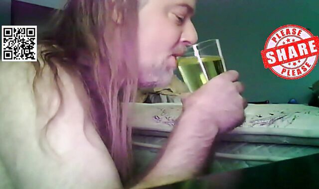 Exposure whore Christopher Allen Foster takes a refreshing piss drink break