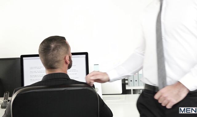 Find The Mole spycam-voyeur Denis Vega,voyeur Dakota Vice rump dinky