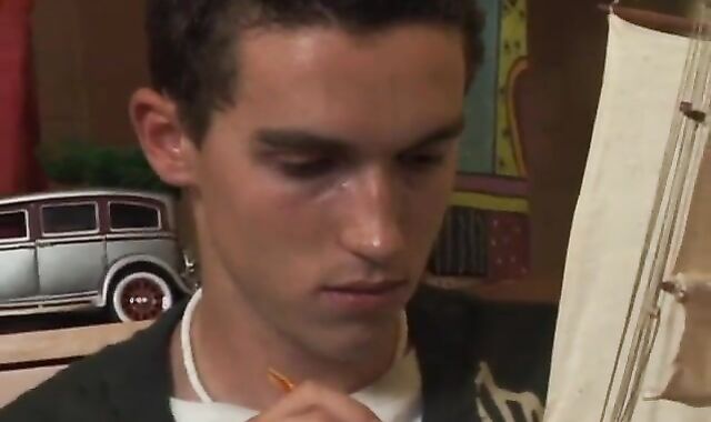 3 School Tw-nks Toying And pulverize