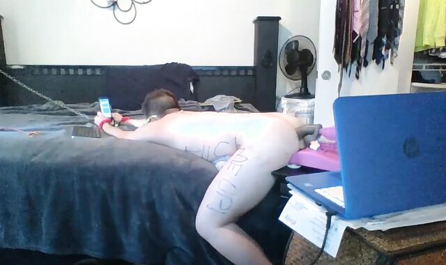 Yankee gets fetish wet tearing up