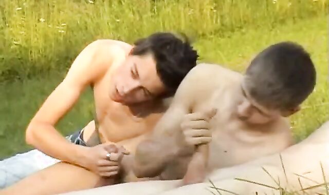 gay super-sexy Pornography outdoors
