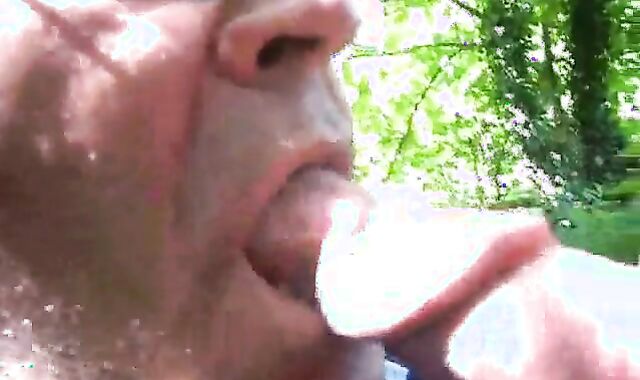 Outdoor Gay Fun with Amateur Couple